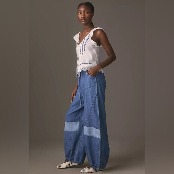 NWT Anthropologie Pilcro Pieced Pull On Jogger Jeans Size XS - Picture 2 of 4